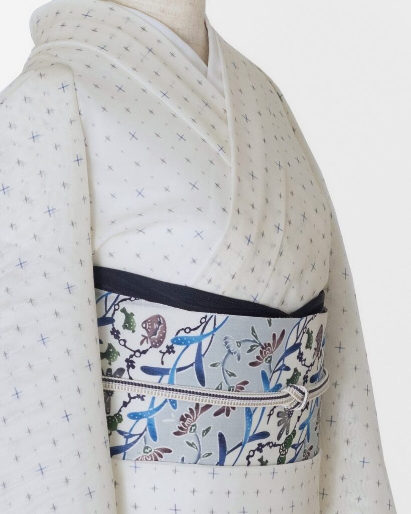 夏塩沢と城間紅型の帯のコーディネート