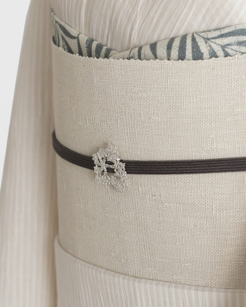 奥村栄美さんの帯留めアップ