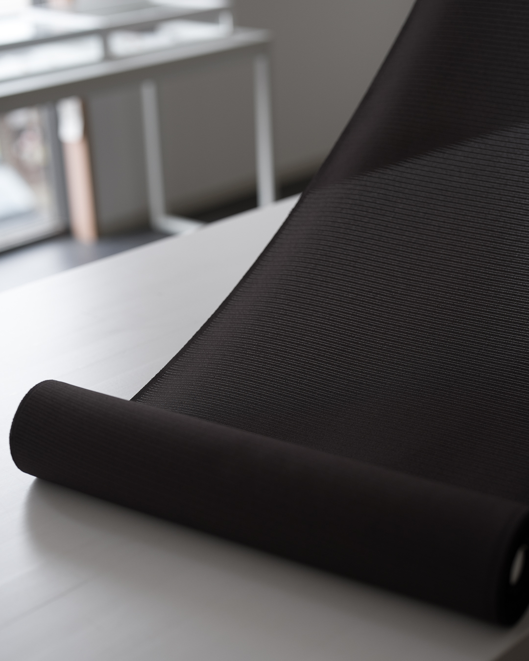 色無地のオーダーメイド「赤墨色 / 絽ちりめん」