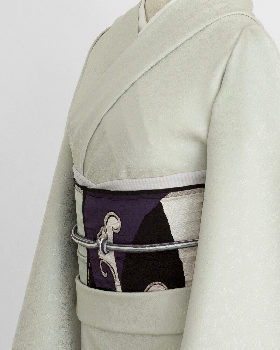 工芸帯地 洛風林「眠れる豹」